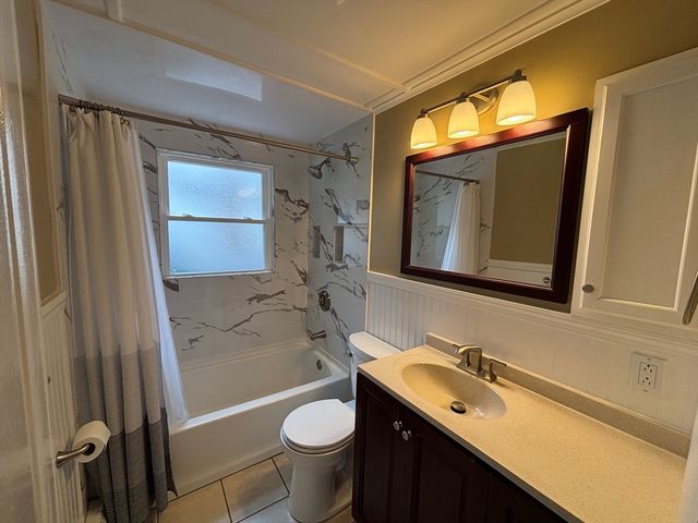 20 Pinevale Ave, Reading, MA 01867