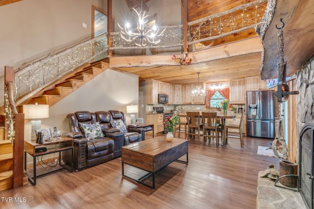 556 Underwood Springs Branch Road, Bluff City, TN 37618