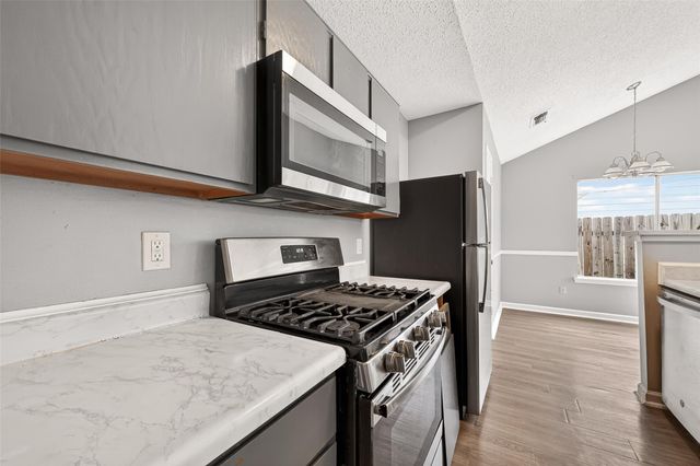 7222 Londres Drive, Houston, TX 77083