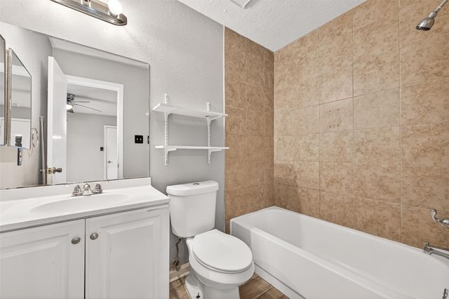 7222 Londres Drive, Houston, TX 77083