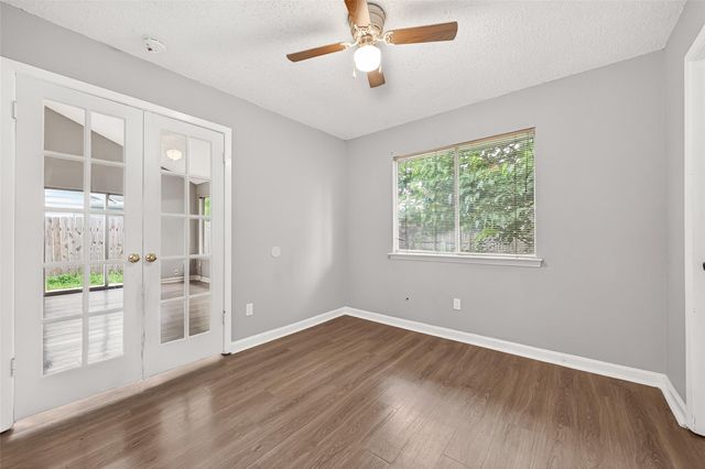 7222 Londres Drive, Houston, TX 77083