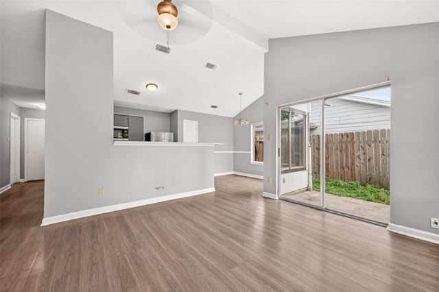 7222 Londres Drive, Houston, TX 77083