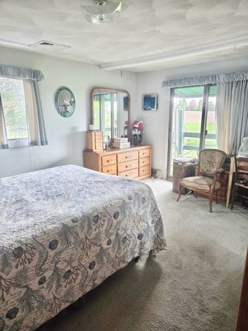 303 MIDDLE Road, Portsmouth, RI 02871