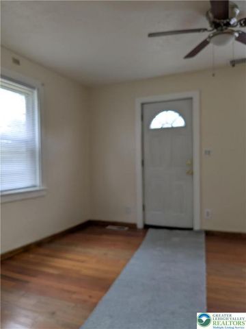 169 Main Street, Glendon Boro, PA 18042