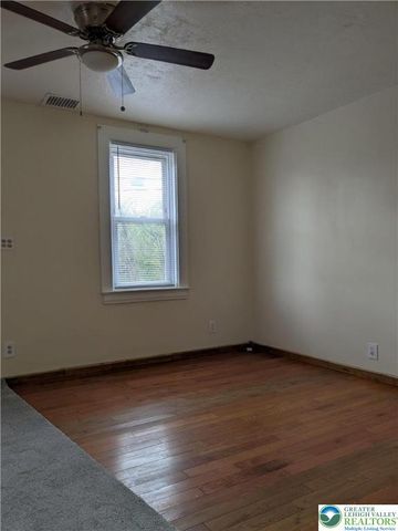 169 Main Street, Glendon Boro, PA 18042
