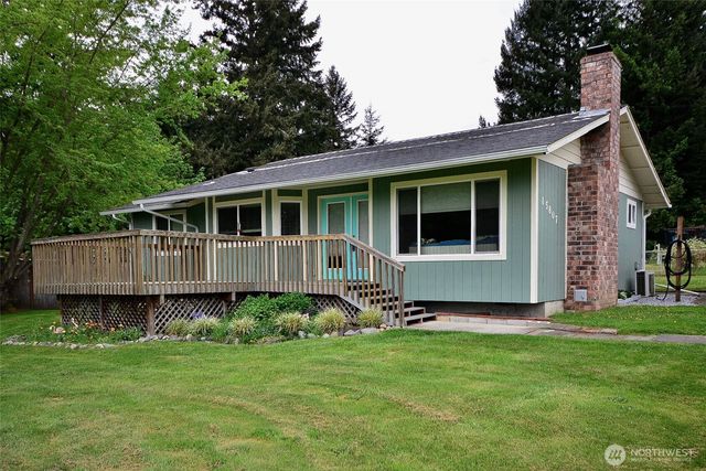 15807 Lawrence Place SE, Yelm, WA 98597