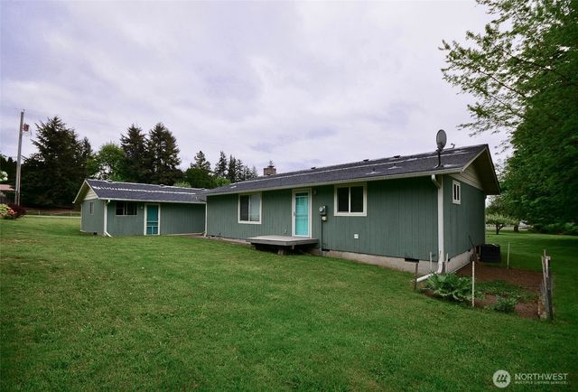 15807 Lawrence Place SE, Yelm, WA 98597