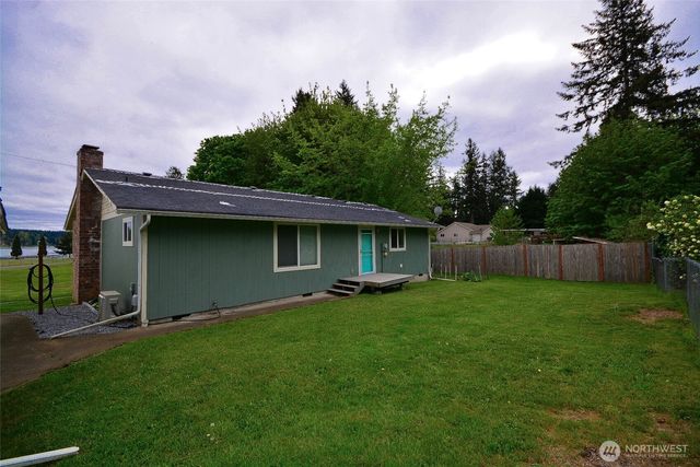 15807 Lawrence Place SE, Yelm, WA 98597