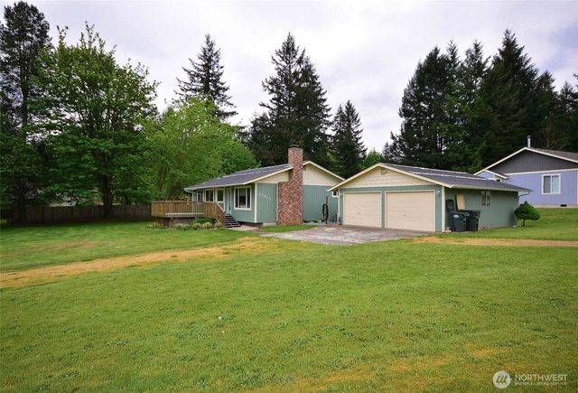 15807 Lawrence Place SE, Yelm, WA 98597