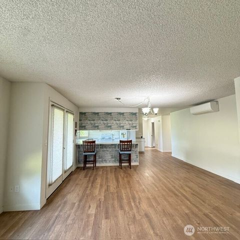 15807 Lawrence Place SE, Yelm, WA 98597