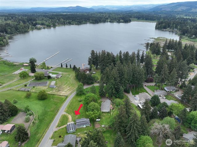 15807 Lawrence Place SE, Yelm, WA 98597