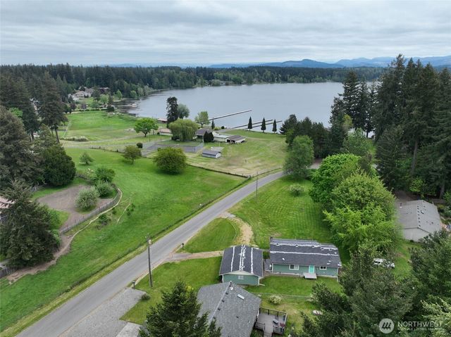 15807 Lawrence Place SE, Yelm, WA 98597