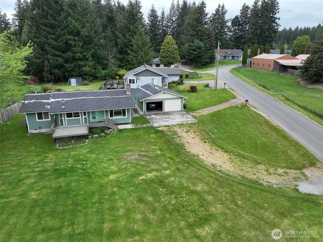 15807 Lawrence Place SE, Yelm, WA 98597