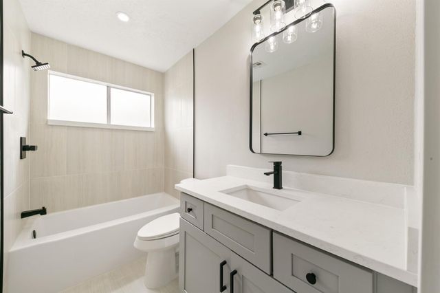11831 Steamboat Springs Drive, Houston, TX 77067