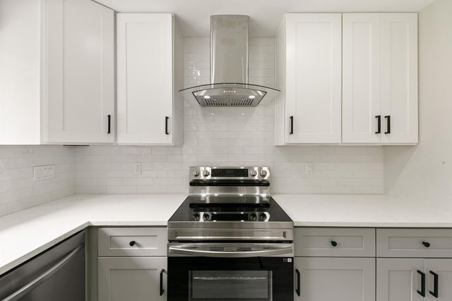 11831 Steamboat Springs Drive, Houston, TX 77067