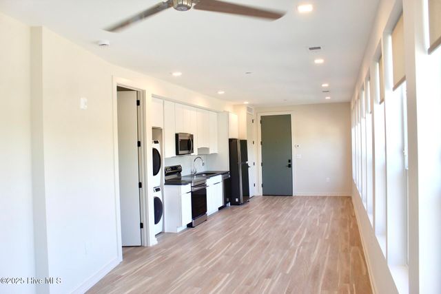 1124 Castle Street 201, Wilmington, NC 28401