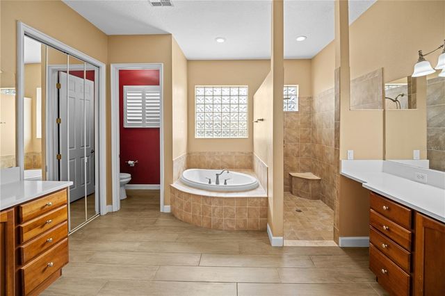 6500 COTTAGE LANE, St Cloud, FL 34771