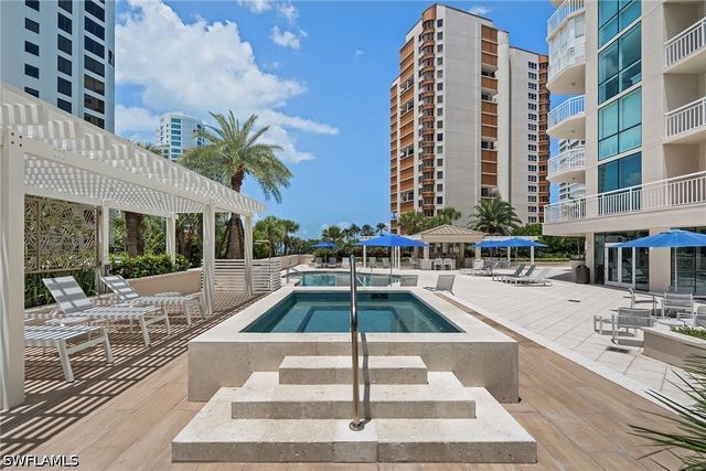 4255 Gulf Shore BLVD N 207, Naples, FL 34103