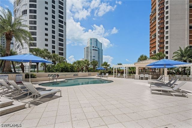 4255 Gulf Shore BLVD N 207, Naples, FL 34103