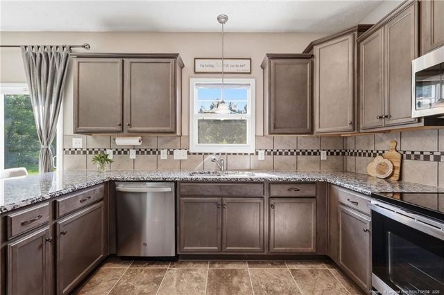 5554 Tolarsville Road, St. Paul, NC 28384