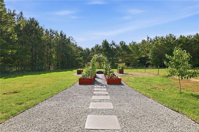 5554 Tolarsville Road, St. Paul, NC 28384