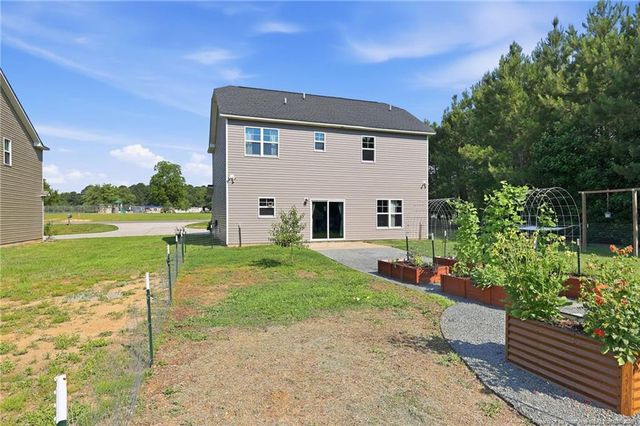 5554 Tolarsville Road, St. Paul, NC 28384