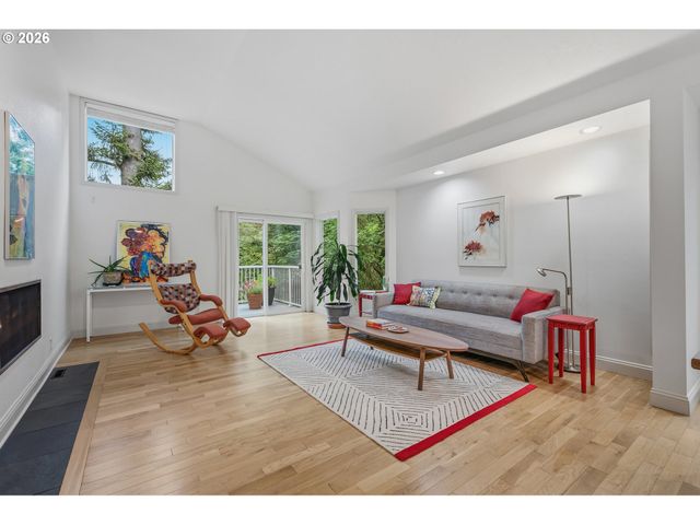 14485 RAINBOW Dr, Lake Oswego, OR 97035