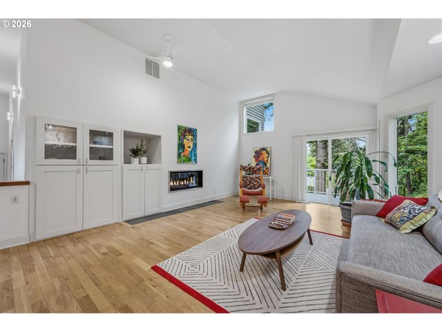 14485 RAINBOW Dr, Lake Oswego, OR 97035