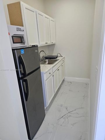 6140 SW 156th Ct 0, Miami, FL 33193