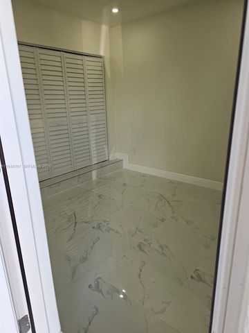 6140 SW 156th Ct 0, Miami, FL 33193