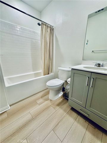 27474 Quiet View Place, Valencia, CA 91381