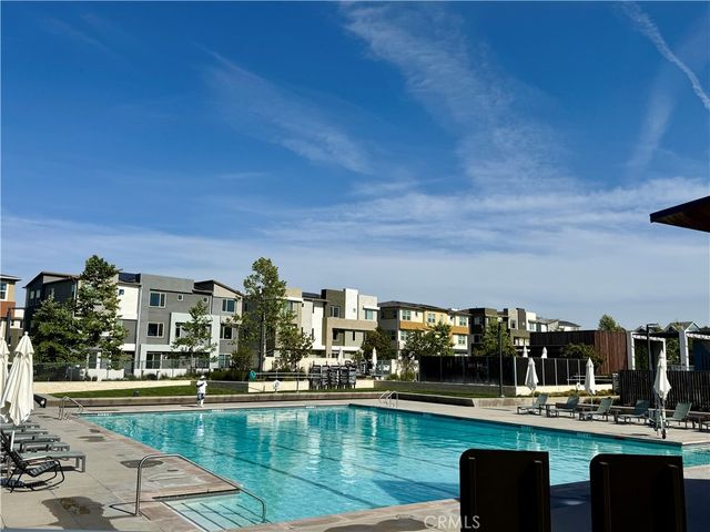 27474 Quiet View Place, Valencia, CA 91381