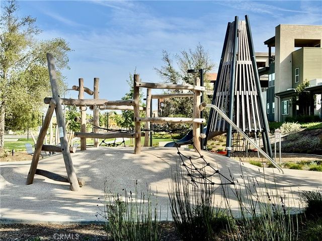 27474 Quiet View Place, Valencia, CA 91381