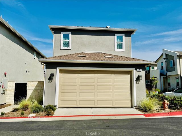 27474 Quiet View Place, Valencia, CA 91381