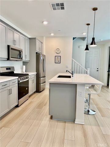 27474 Quiet View Place, Valencia, CA 91381