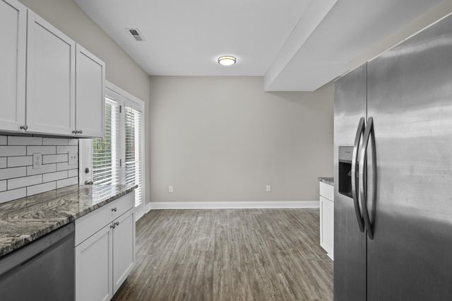 209 Old Todds Road 11102, Lexington, KY 40509