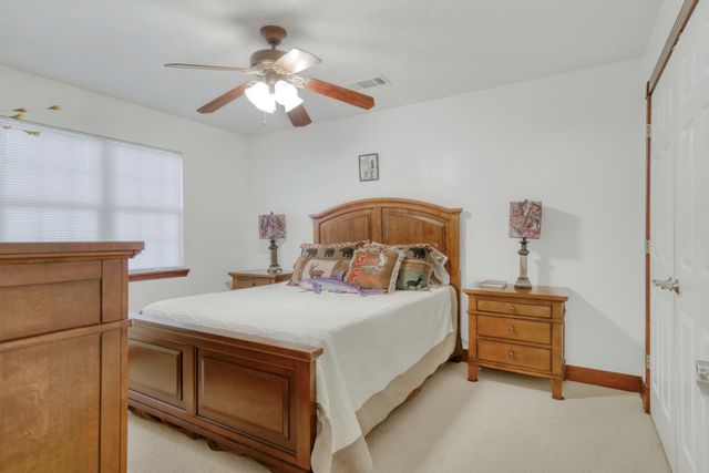 26 Woodland Hills Drive, Huntsville, TX 77320