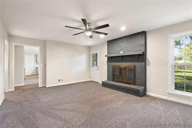 801 Acorn Lane, Jeffersonville, IN 47130