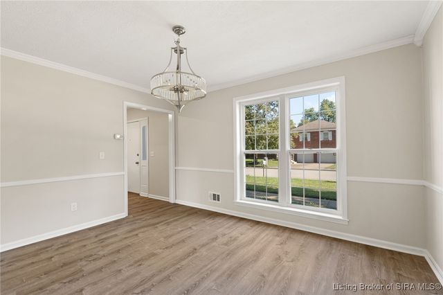 801 Acorn Lane, Jeffersonville, IN 47130