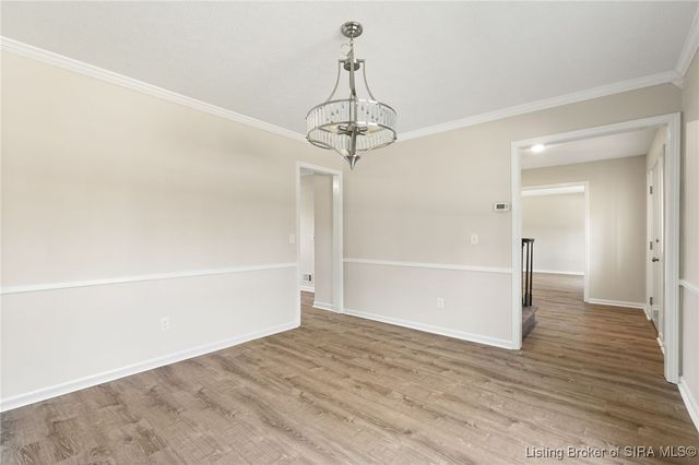 801 Acorn Lane, Jeffersonville, IN 47130