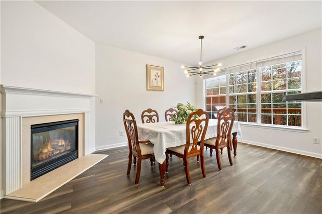 3669 Chattahoochee Summit SE Drive 17, Atlanta, GA 30339