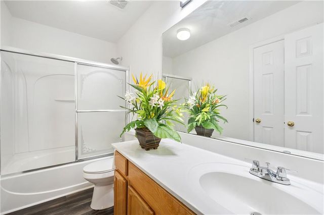 3669 Chattahoochee Summit SE Drive 17, Atlanta, GA 30339