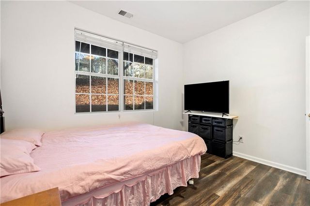 3669 Chattahoochee Summit SE Drive 17, Atlanta, GA 30339