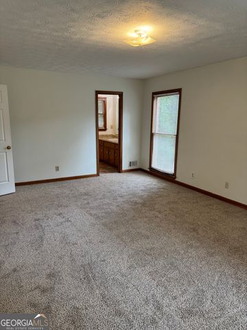 19 Sentry Oaks Court UNIT B, Stockbridge, GA 30281