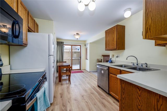 37 Overview Circle, Chili, NY 14623