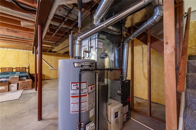 37 Overview Circle, Chili, NY 14623