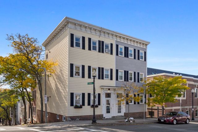 370 Bunker Hill St 2, Boston, MA 02129
