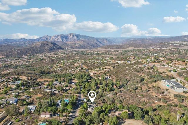 1921 Via Corina, Alpine, CA 91901