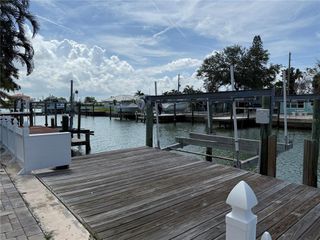 325 E MADEIRA AVENUE, Madeira Beach, FL 33708