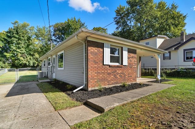 15 Patricia Drive, Franklin, OH 45005